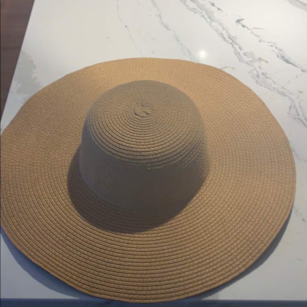 Sun hat 👒 - Picture 3 of 6